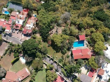 CASA EN VENTA EN CUERNAVACA, RANCHO TETELA CON VISTA PANORÁMICA