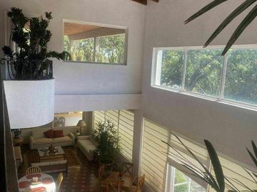 CASA EN VENTA EN CUERNAVACA, RANCHO TETELA CON VISTA PANORÁMICA