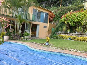 Casa en venta en el exclusivo Club de Golf Cuernavaca