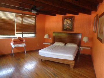 4 CASAS EN VENTA EN JIUTEPEC CON ALBERCA JARDÍN, CANCHA DE PADEL