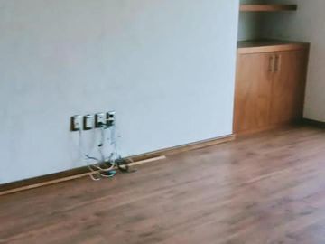 CASA EN VENTA EN JIUTEPEC, EN UN NIVEL DENTRO DE PRIVADA, CON 5 HABITACIONES, JARDÍN Y ALBERCA