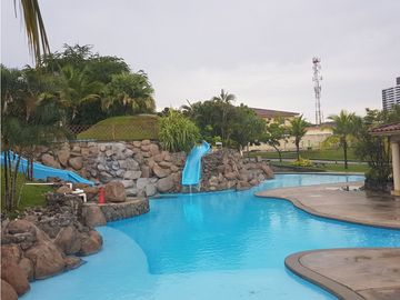 VENTA DE CASA  EN CONDADO DEL REY RESIDENCIAL DORADO SPRING 177M2 JP