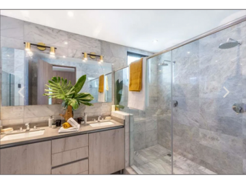 VENTA DE APARTAMENTO 3 RECAMARAS  320M2 PH OCEAN FRONT JP