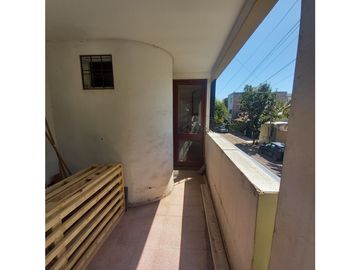 CASA UBICADISIMA EN GODOY CRUZ