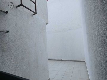 CASA RESIDENCIAL EN VENTA EN PRADOS AGUA AZUL