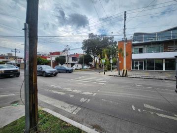 CASA RESIDENCIAL EN VENTA EN PRADOS AGUA AZUL