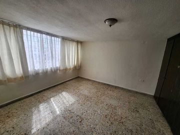 CASA RESIDENCIAL EN VENTA EN PRADOS AGUA AZUL