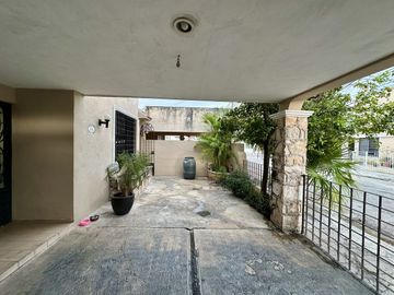 Casa en venta en Residencial Pensiones.