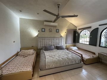Casa en venta en Residencial Pensiones.