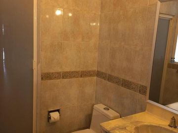 CASA EN VENTA EN CUERNAVACA, TLALTENANGO, EN UN NIVEL.  USO DE SUELO: CUA