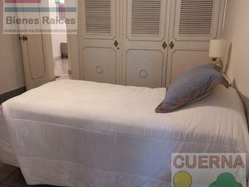 CASA EN VENTA EN CUERNAVACA, TLALTENANGO, EN UN NIVEL.  USO DE SUELO: CUA