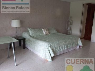 CASA EN VENTA EN CUERNAVACA, TLALTENANGO, EN UN NIVEL.  USO DE SUELO: CUA