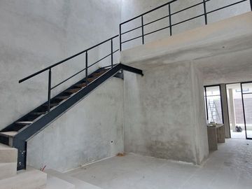CASA EN PREVENTA CON GRAN DISEÑO UBICADA EN SANTA GERTRUDIS COPÓ.