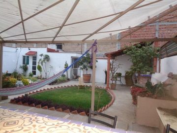 Casa en venta con habitacion en planta baja en Reforma, Cuernavaca
