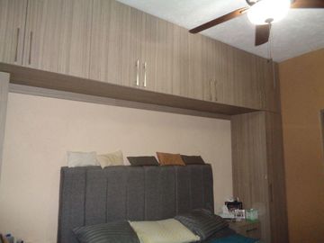 Casa en venta con habitacion en planta baja en Reforma, Cuernavaca