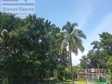 TERRENO EN VENTA EN XOCHITEPEC A UNOS MINUTOS DEL TEC DE MONTERREY, IDEAL PARA HOTEL, DESARROLLADOR, ASILO, CLINICA, JARDÍN DE EVENTOS, RANCHO