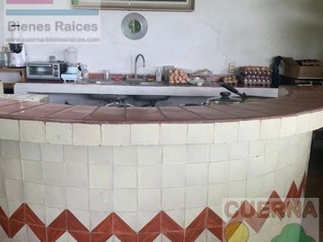 TERRENO EN VENTA EN XOCHITEPEC A UNOS MINUTOS DEL TEC DE MONTERREY, IDEAL PARA HOTEL, DESARROLLADOR, ASILO, CLINICA, JARDÍN DE EVENTOS, RANCHO