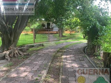 TERRENO EN VENTA EN XOCHITEPEC A UNOS MINUTOS DEL TEC DE MONTERREY, IDEAL PARA HOTEL, DESARROLLADOR, ASILO, CLINICA, JARDÍN DE EVENTOS, RANCHO