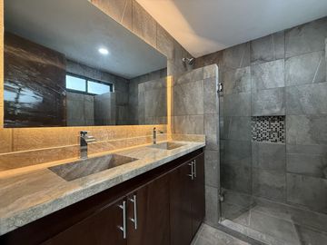Casa Residencial Nueva en Venta en Antigua Cementera