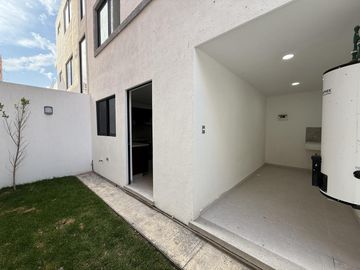 Casa Residencial Nueva en Venta en Antigua Cementera