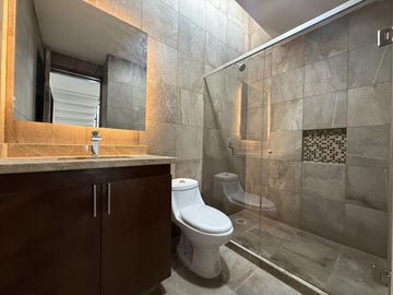 Casa Residencial Nueva en Venta en Antigua Cementera