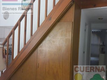 CASA EN VENTA ATRAS DE SUMIYA, ¡OPORTUNIDAD!, CON 3 HABITACIONES EN PLANTA BAJA, CANCHAS DE TENIS, ALBERCA Y VIGILANCIA