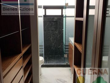 CASA EN VENTA Y RENTA  EN BURGOS BUGAMBILIA, 8 HABITACIONES