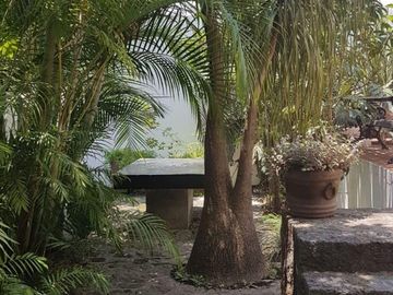 CASA EN VENTA EN JARDINES DE TLALTENANGO, UN NIVEL CON VIGILANCIA