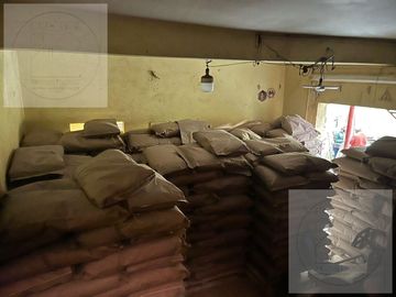 BODEGA EN VENTA EN CIUDAD DE MÉXICO, MAGDALENA MIXHUCA, A UNA CUADRA DEL MERCADO DE JAMAICA