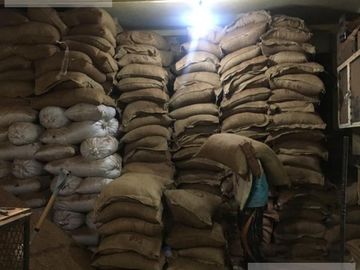 BODEGA EN VENTA EN CIUDAD DE MÉXICO, MAGDALENA MIXHUCA, A UNA CUADRA DEL MERCADO DE JAMAICA