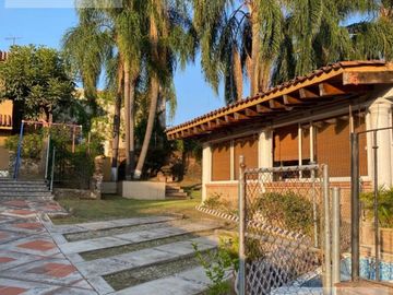 CASA EN VENTA CUA, IDEAL PARA ESCUELA, CONSULTORIOS, ASILO, RESTAURANT, ASILO, OFICINA