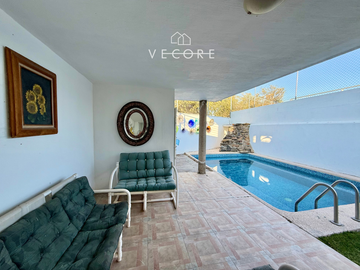CASA CON ALBERCA EN CHAPALA, JALISCO