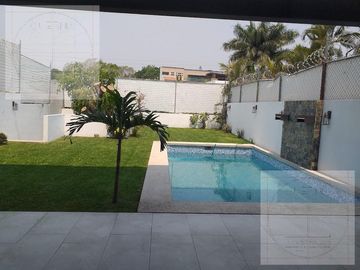 CASA EN VENTA EN CUERNAVACA, VISTA HERMOSA, ZONA DORADA DE CUERNAVACA