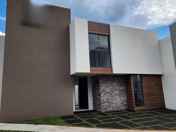 Casa en  Venta en Altozano Fraccionamiento privado