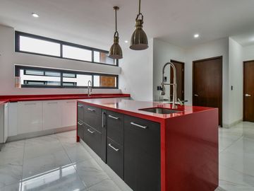 VENTA CASA EN JARDINES DEL PEDREGAL