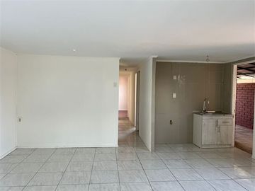 Casa en Venta en LOS NÍSPEROS, QUILICURA