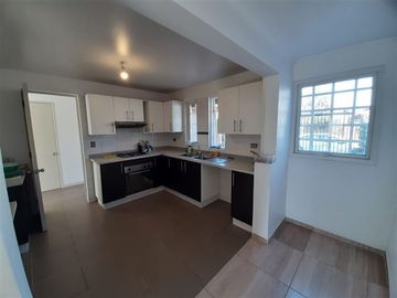 Casa en Venta en BARRIO LOS CASTAÑOS