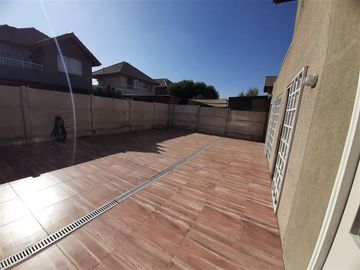 Casa en Venta en BARRIO LOS CASTAÑOS