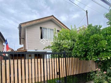 Casa en Venta en Avenida 4 poniente & Altar de la patria
