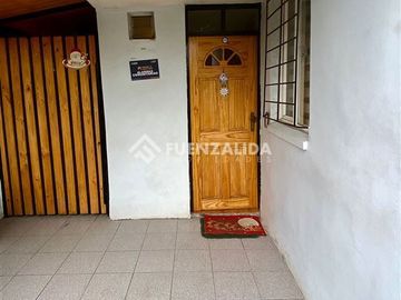 Casa en Venta en Avenida 4 poniente & Altar de la patria