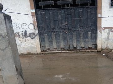 ¡Oportunidad Única! Casa en Venta en Chone, Sector Malecón Antiguo