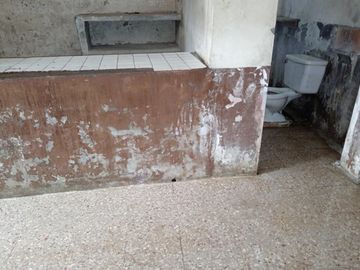 ¡Oportunidad Única! Casa en Venta en Chone, Sector Malecón Antiguo