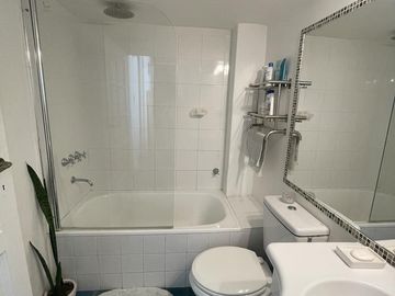 Hermoso departamento en destacado edificio - Zona Monserrat