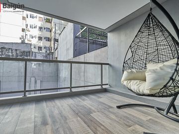Departamento de 2 ambientes en venta en Las Cañitas