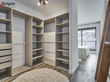 Departamento de 2 ambientes en venta en Las Cañitas