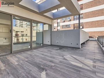 Departamento de 2 ambientes en venta en Las Cañitas