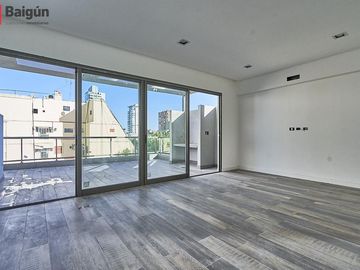 Departamento de 2 ambientes en venta en Las Cañitas