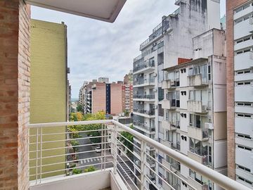 Departamento 2 dormitorios con patio