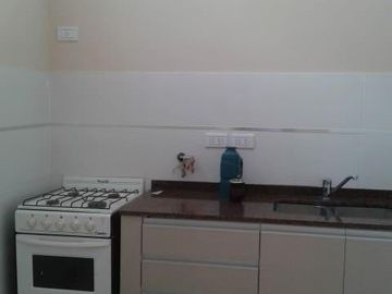 Casas en venta  - 8 dormitorios 3 baños - 260mts2 - Adrogue
