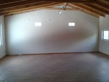 Casas en venta  - 8 dormitorios 3 baños - 260mts2 - Adrogue